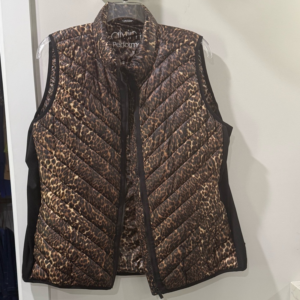 Calvin Klein Women's Animal Print Quilted Vest